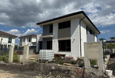 Casa individula, S180mp+ 40 mp terasa +21 mp garaj, teren 533 mp - 4