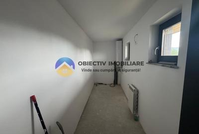 Casa+ teren de vanzare Dumbrava Rosie - 17