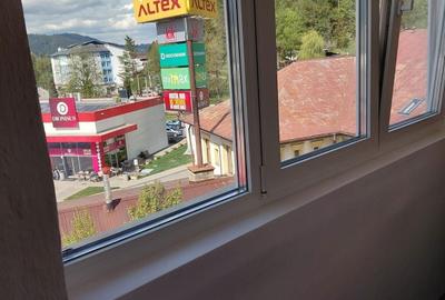 Apartament cu 2 camere decomandat în Central - 12