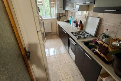 Apartament cu 3 camere, 2 bai, decomandat - 3