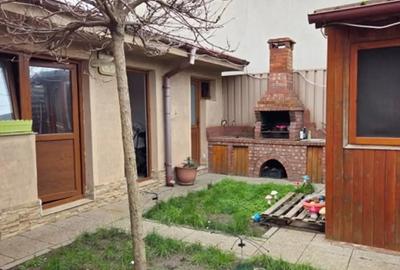 Casă cu 3 camere în Central - 2