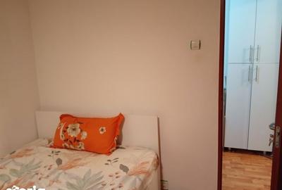 Apartament cu 3 camere în Central - 1