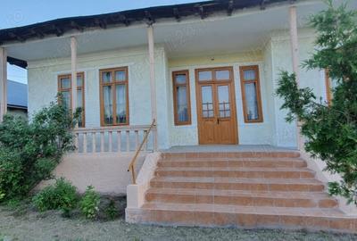 Casă cu 4 camere în Plopana - 6