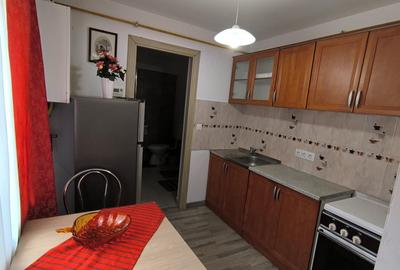 Apartament cu 2 camere semidecomandat în Central - 1