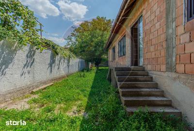 Casă cu 4 camere cu Teren 2914 Mp în Hoghiz - 5