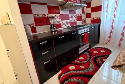 Vand apartament 2camere +garaj sau Inchiriez - 4