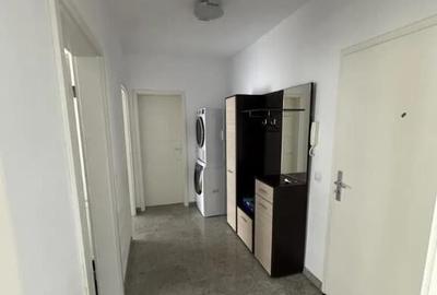 Apartament cu 2 camere decomandat în Avantgarden