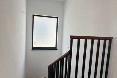 Vila individuala - 5 camere - 3 bai - beci- Teren 330 mp - 7