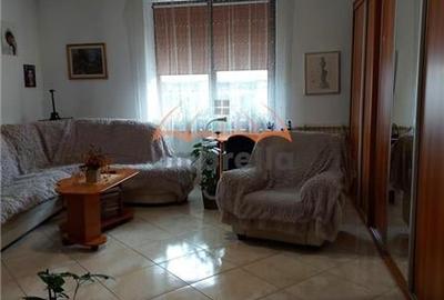 DE VANZARE  casa cu spatiu comercial , 2 intrari, Dej - 2