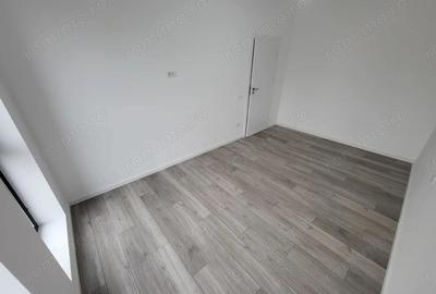 Apartament cu 3 camere semidecomandat în Giroc - 7