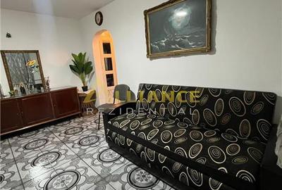 Apartamenr 2camere semidecomandat Piata Progresul - 1