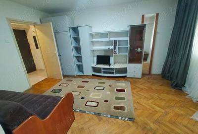 Apartament cu 2 camere decomandat în Complex Studențesc - 2