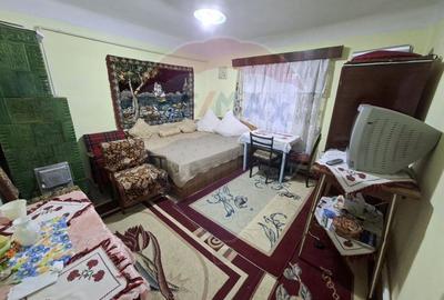 Casă de vânzare, Buhuși — 80 mp, teren 410 mp - 3