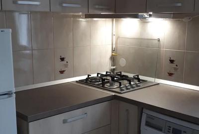 Apartament cu 2 camere semidecomandat în Narcisa - 2