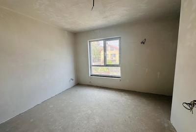 Duplex cu 5 camere cu Canalizare în Roșu - 7