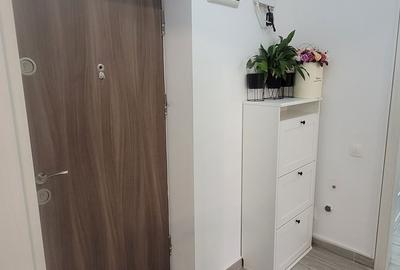 Garsonieră decomandată în Central