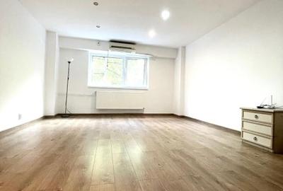 Birou/Apartament  Parter 3 camere, 2 bai Renovat complet recent/Loc parcare - 3