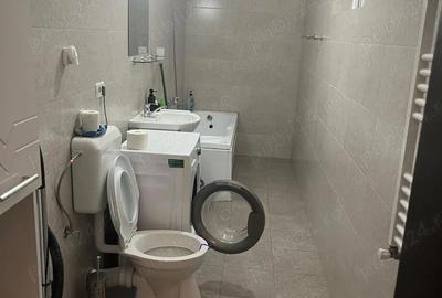 Garsonieră decomandată în Central