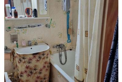 Apartament cu 4 camere decomandat în Berceni - 3