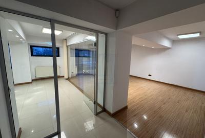 Birou, de 130 mp, în Unirii - 2