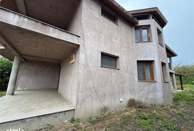 Casă cu 4 camere în Petrești - 10