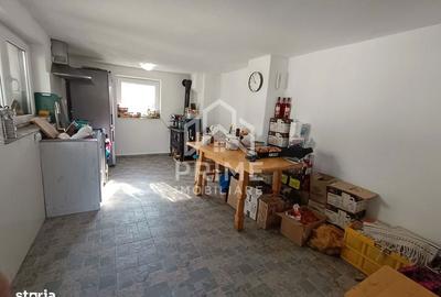 Casă cu 4 camere cu Teren 367 Mp în Central