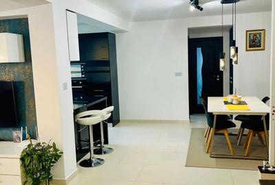 Apartament cu 4 camere decomandat în Central - 3