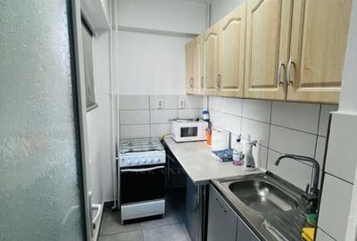 //GARSONIERA//ULTRACENTRAL// - 6