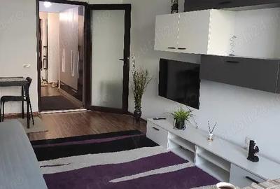 Garsonieră decomandată în Far - 2