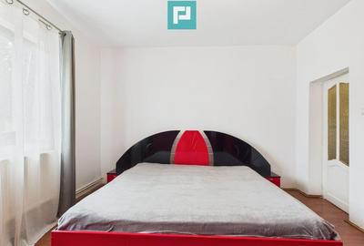 Casa la cheie cu 2 camere ?i curte - 2