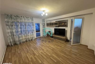 Apartament cu 2 camere decomandat în Florilor