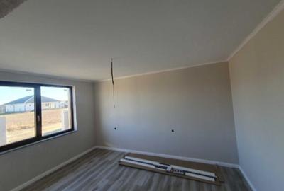 Casă Sântandrei, 4 cam, 150 mp SU, teren 500 mp.142.000 EUR o Comision 0 - 4