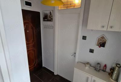 Garsoniera decomandata, confort 1 - 2