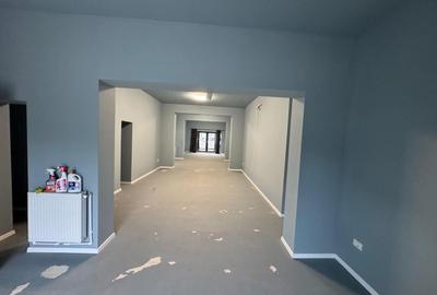 Spațiu comercial, de 96 mp, în Tomis II - 1