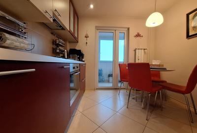 Apartament cu 3 camere decomandat, mobilat în Circumvalațiunii - 20