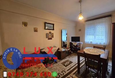 Apartament cu 3 camere semidecomandat în Central - 5