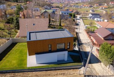 Casă cu 4 camere cu Teren 500 Mp în Central - 10