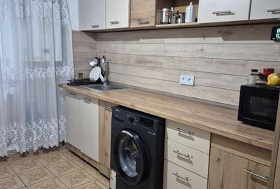 Apartament cu 3 camere decomandat în Central - 4