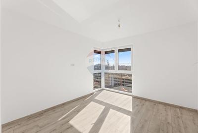 Apartament cu 2 camere decomandat în UTA - 8