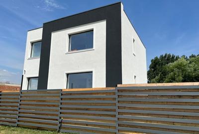 Casă individuală cu 4 camere în Clinceni