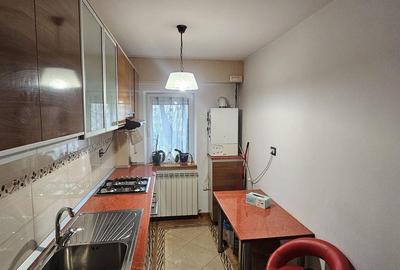 Apartament cu 2 camere decomandat, mobilat în Nicolina - 4