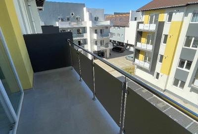 Apartament cu 2 camere decomandat în Sud - 2