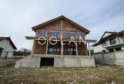 Duplex cu 4 camere cu Canalizare în Central - 11