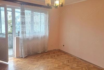 Apartament cu 2 camere semidecomandat în Piața Centrală - 1