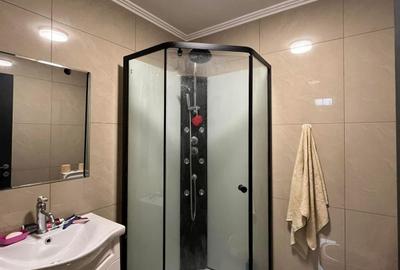 Casă individuală cu 7 camere cu Canalizare în Episcopia Bihorului - 17