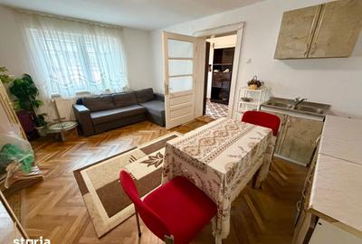 Casă cu 4 camere cu Teren 133 Mp în Lupeni - 2