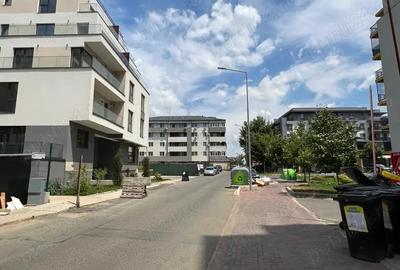 Teren de 2500 mp, în Central - 13