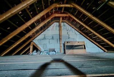 Casă / Vilă cu 8 camere de vânzare în zona Central - 12