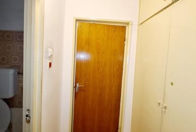 Drumul Taberei/parc,5 minute metrou - 2