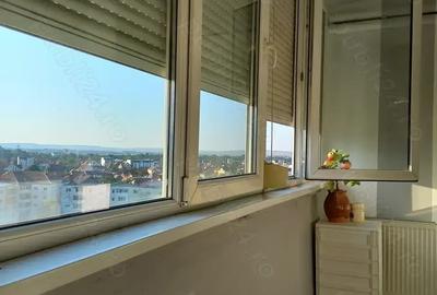 Vand apartament doua camere decomandate 47mp +7mp balcon Ciresica Sibiu Pre? 77000euro - 4